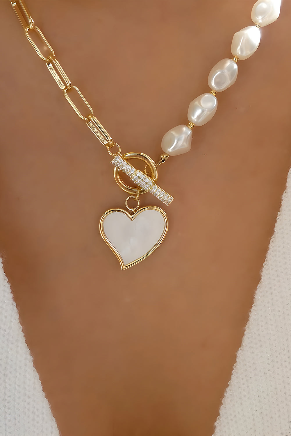 Gold Heart Shape Pendant Chain Necklace