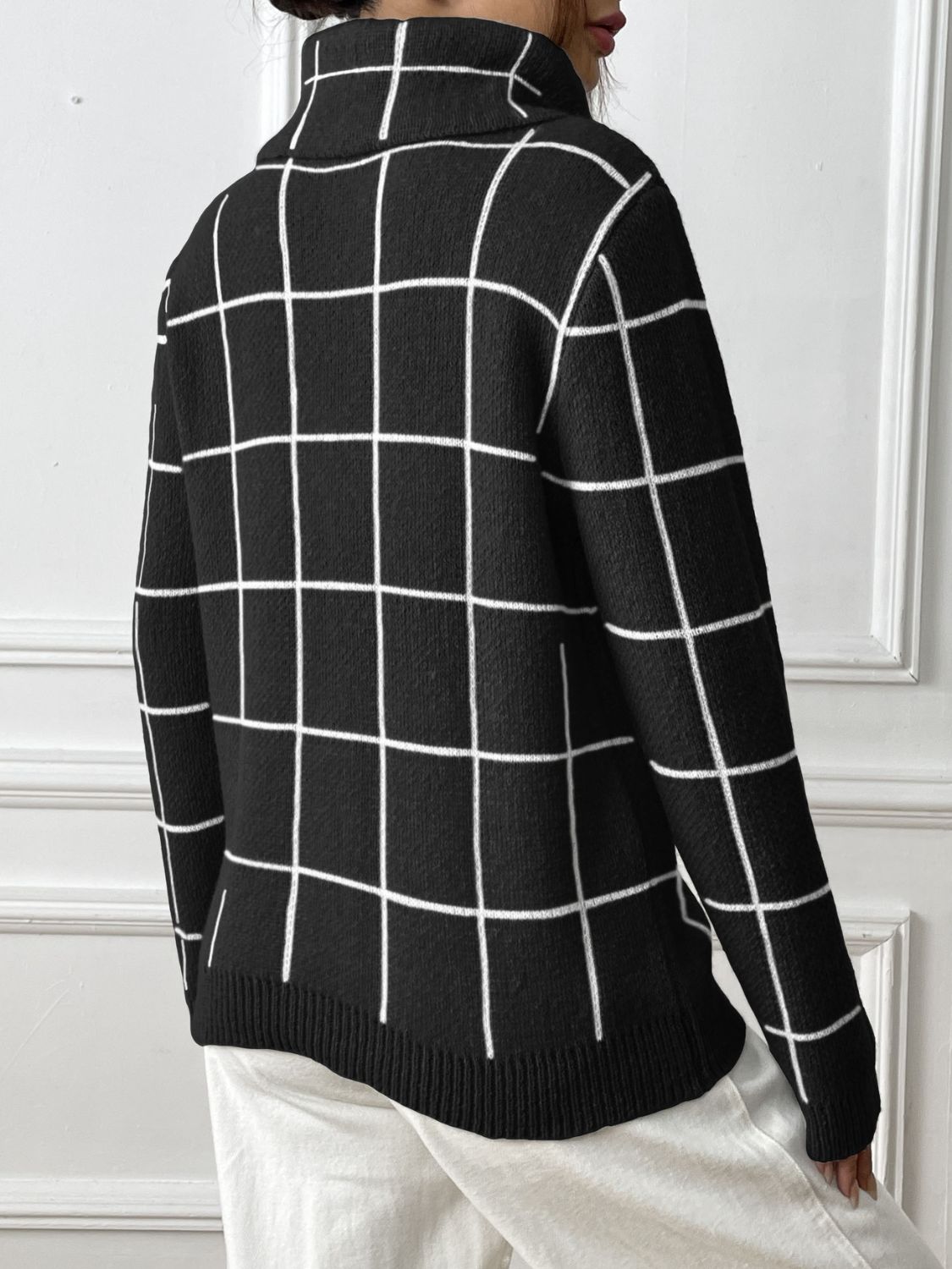 Plaid Long Sleeve Turtleneck Sweater with Hearts