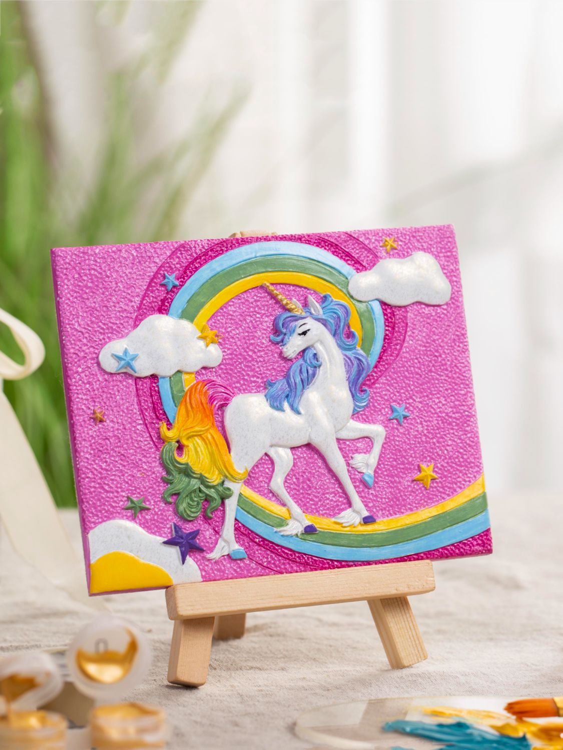 Paint your own 3D relief unicorn painting. Everything you need is included