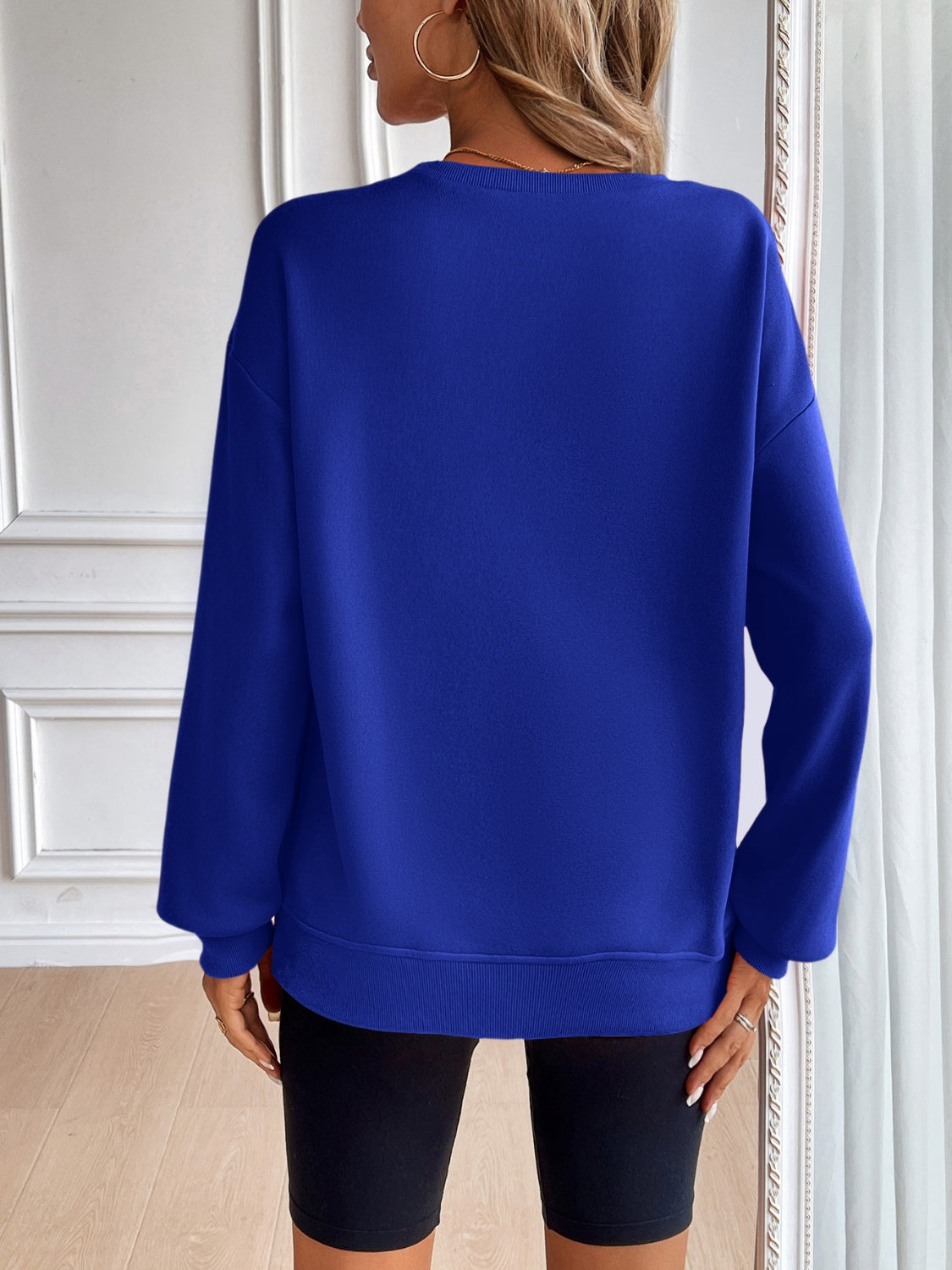 Ivy Lane Long Sleeve Sweatshirt with Pockets